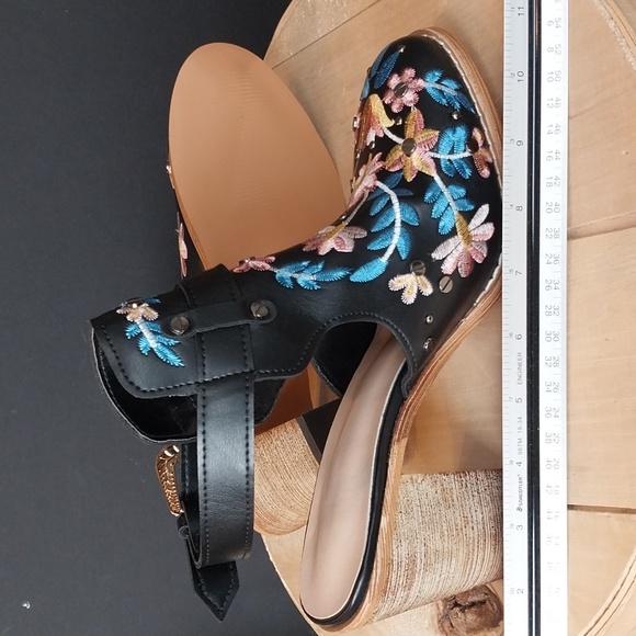 Women's Floral Embroidery Ankle Boots Buckled Backless Western Vintage Style - Picture 8 of 8